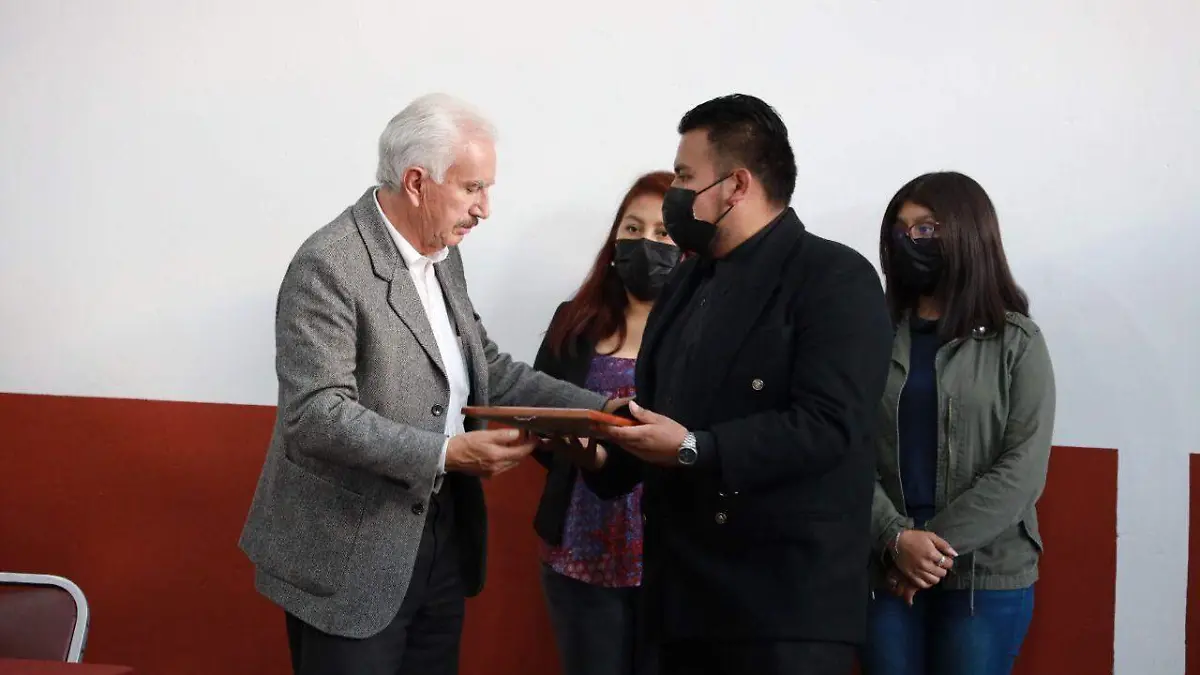 Edmundo Sánchez, presidente de Tepetlapa 1